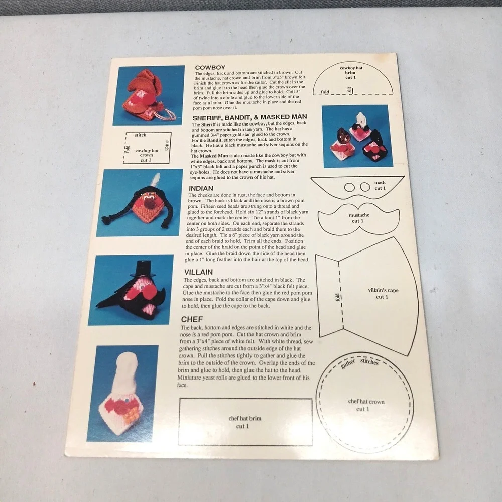 Mildred‎ Melton Kiss n People Plastic Canvas Pattern Book Rare Crafting Leaflet